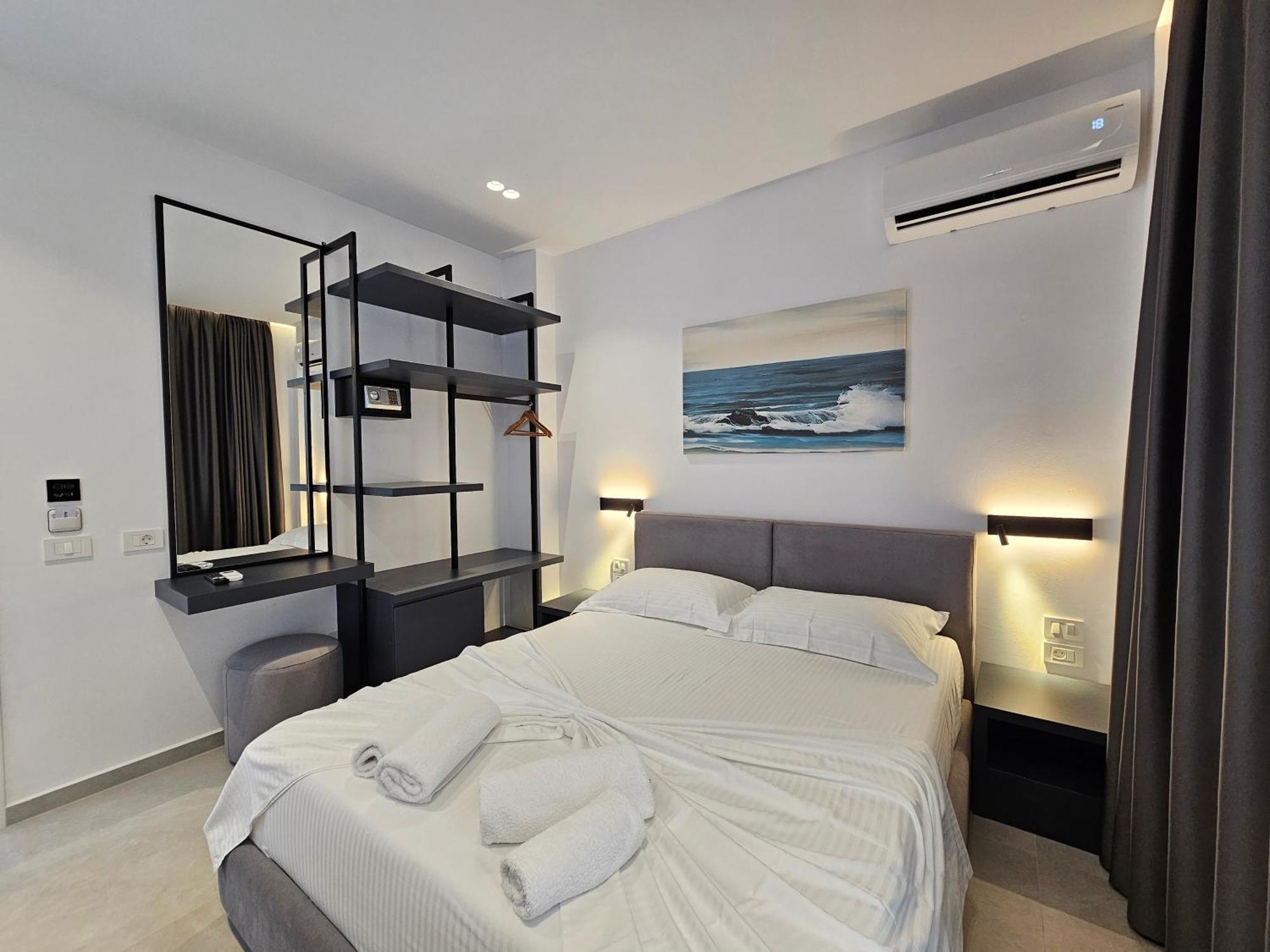 Adele Hotel Ksamil Exteriör bild