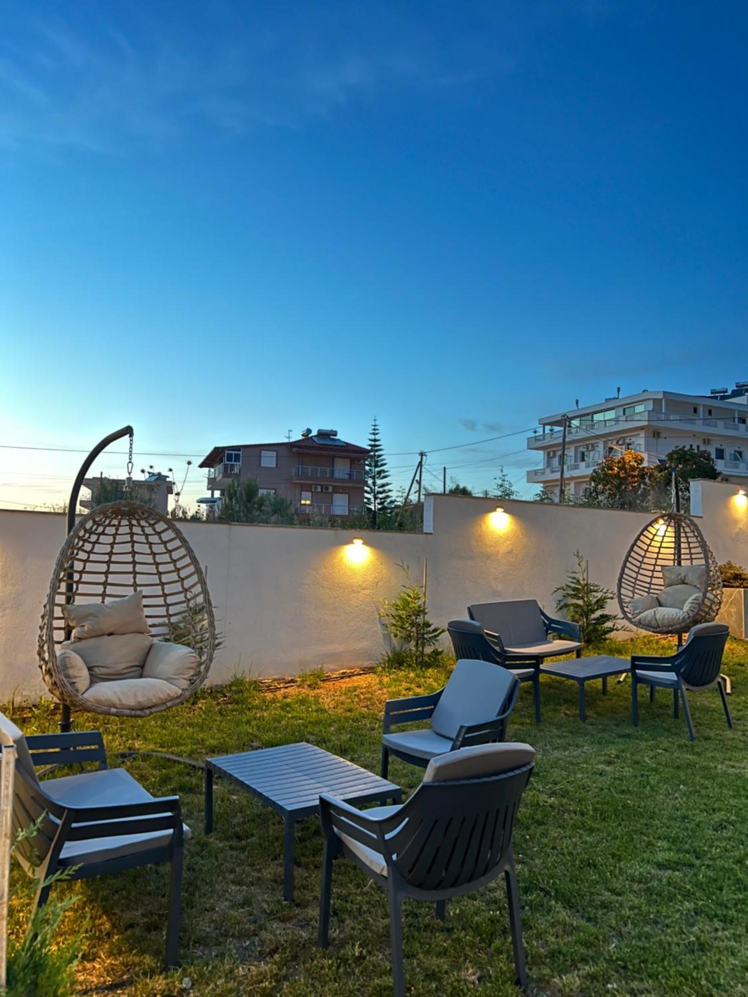 Adele Hotel Ksamil Exteriör bild